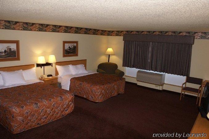 Fossil Creek Hotel & Suites Russell Room photo